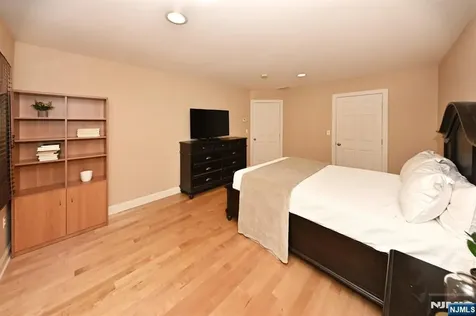 3 Schindler Court Upper Saddle River NJ 07458