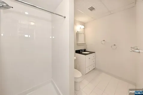 3 Schindler Court Upper Saddle River NJ 07458