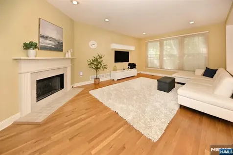 3 Schindler Court Upper Saddle River NJ 07458