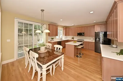 3 Schindler Court Upper Saddle River NJ 07458