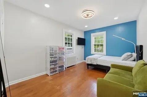 285 Hudson Avenue Englewood NJ 07631