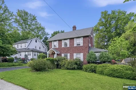 285 Hudson Avenue Englewood NJ 07631
