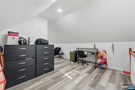 285 Hudson Avenue Englewood NJ 07631