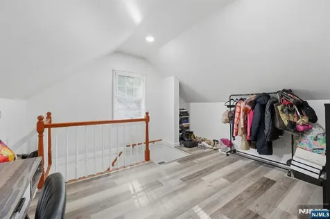285 Hudson Avenue Englewood NJ 07631