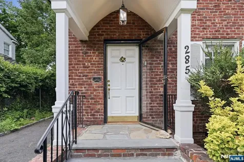 285 Hudson Avenue Englewood NJ 07631