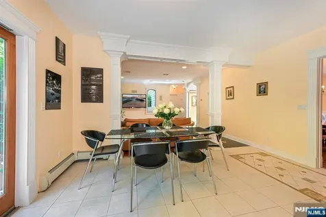 111 Magnolia Avenue Cresskill NJ 07626