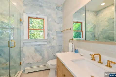 111 Magnolia Avenue Cresskill NJ 07626