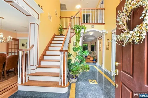 111 Magnolia Avenue Cresskill NJ 07626