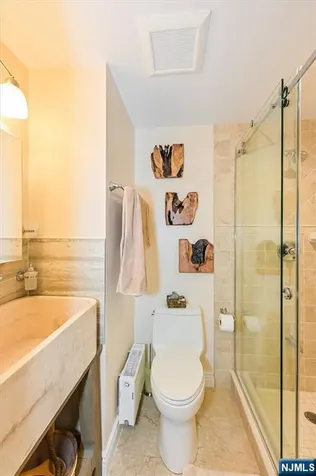 111 Magnolia Avenue Cresskill NJ 07626