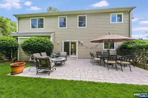 111 Magnolia Avenue Cresskill NJ 07626