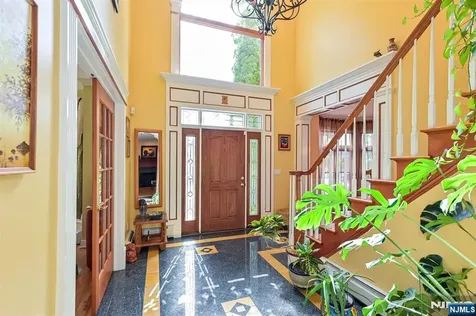 111 Magnolia Avenue Cresskill NJ 07626