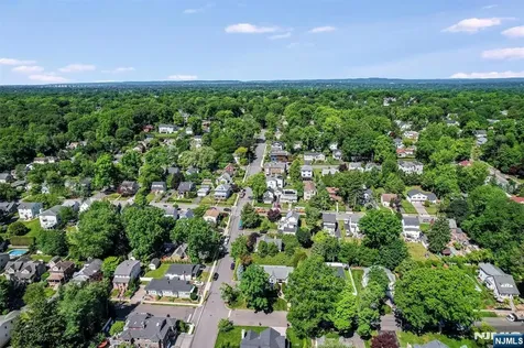 111 Magnolia Avenue Cresskill NJ 07626