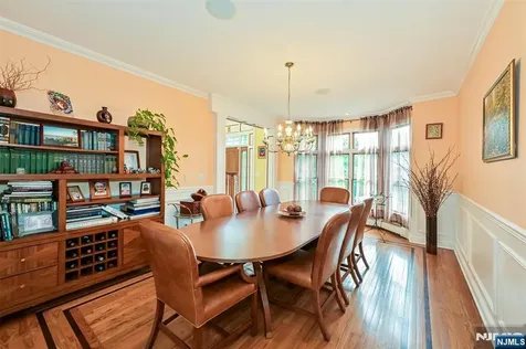 111 Magnolia Avenue Cresskill NJ 07626