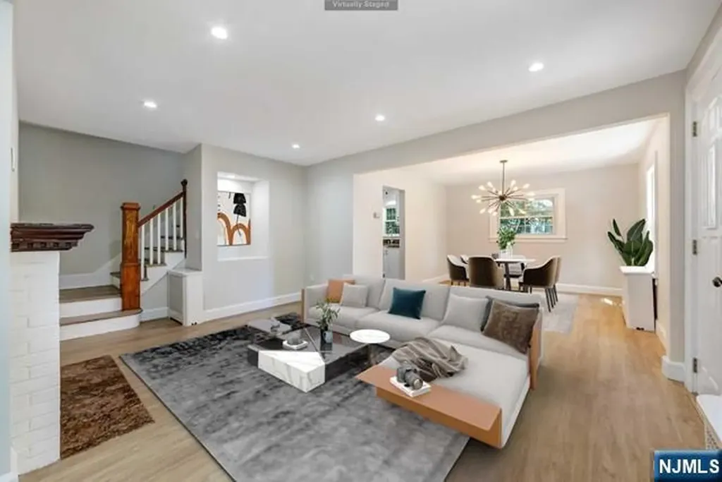 167 8th Street Cresskill NJ 07626