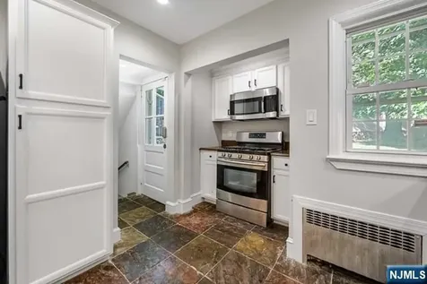 167 8th Street Cresskill NJ 07626