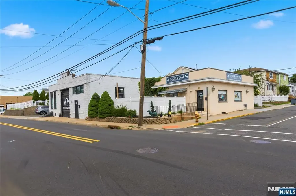 288 River Road North Arlington NJ 07031