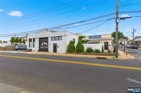 288 River Road North Arlington NJ 07031