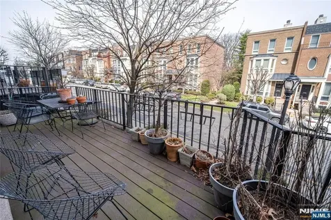 130 Kensington Drive Fort Lee NJ 07024