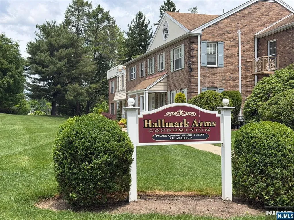 358 Maple Avenue Oradell NJ 07649