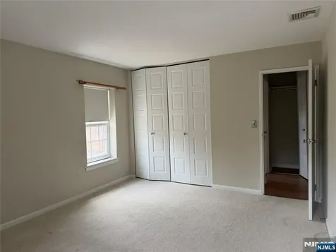 358 Maple Avenue Oradell NJ 07649