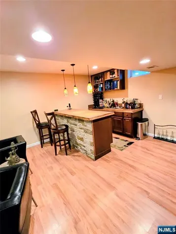 33 Kopak Way Spotswood NJ 08884