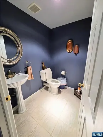 33 Kopak Way Spotswood NJ 08884