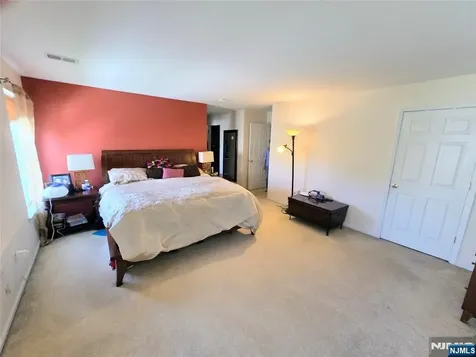 33 Kopak Way Spotswood NJ 08884
