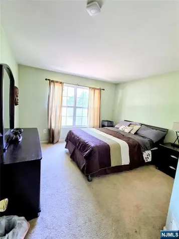 33 Kopak Way Spotswood NJ 08884