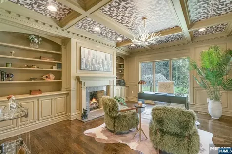 31 Burning Hollow Road Saddle River NJ 07458