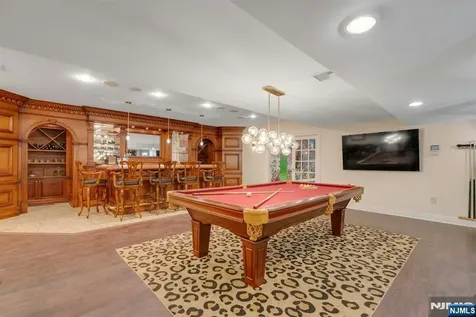 31 Burning Hollow Road Saddle River NJ 07458