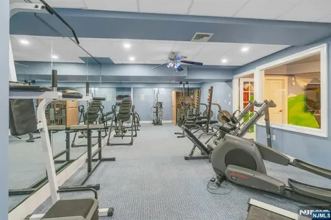 31 Burning Hollow Road Saddle River NJ 07458