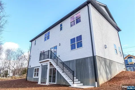 15 Walker Avenue West Milford NJ 07480