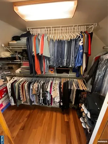 321 Thomas Avenue Lyndhurst NJ 07071