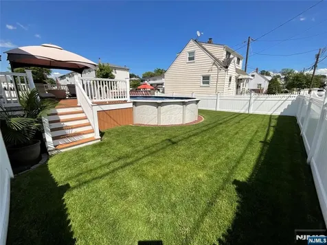 321 Thomas Avenue Lyndhurst NJ 07071