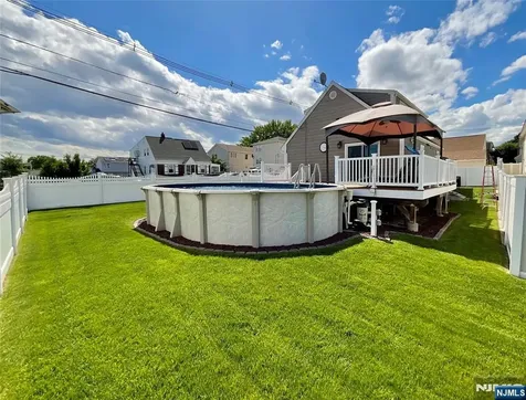 321 Thomas Avenue Lyndhurst NJ 07071