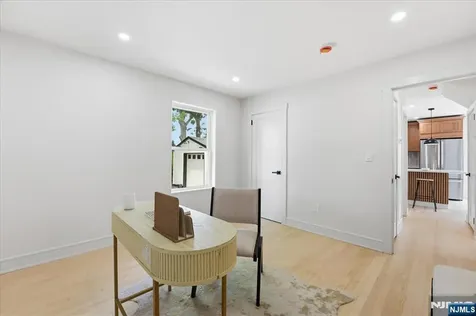 180 Sheridan Avenue Clifton NJ 07011