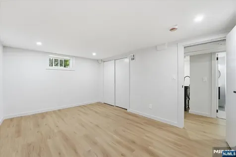 180 Sheridan Avenue Clifton NJ 07011