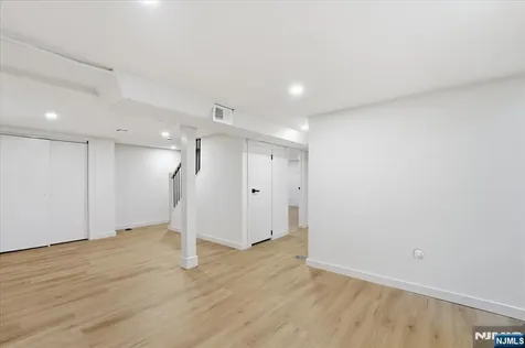 180 Sheridan Avenue Clifton NJ 07011