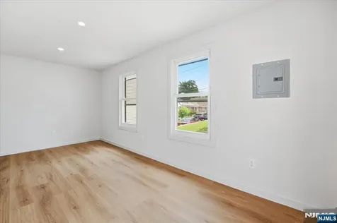 180 Sheridan Avenue Clifton NJ 07011