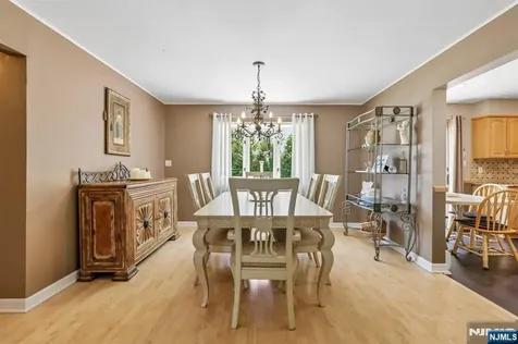 320 Jordan Road New Milford NJ 07646