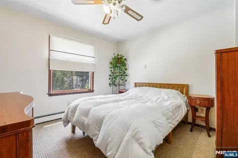 320 Jordan Road New Milford NJ 07646