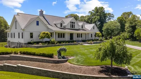 7 Homelands Drive Colts Neck NJ 07722
