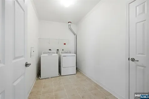 4206 Hoover Lane Rockaway Township NJ 07885