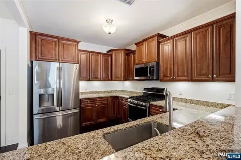 4206 Hoover Lane Rockaway Township NJ 07885