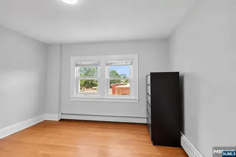 62 Vreeland Avenue Clifton NJ 07011