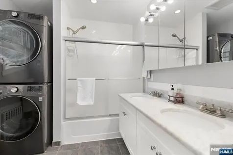 242 Washington Avenue Rutherford NJ 07070