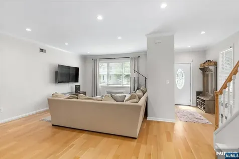 242 Washington Avenue Rutherford NJ 07070