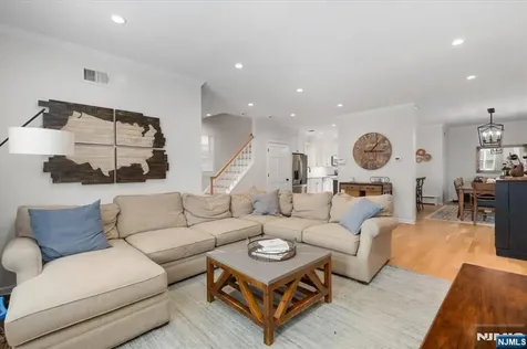 242 Washington Avenue Rutherford NJ 07070