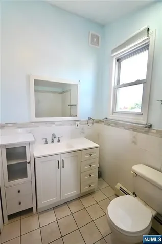49 Jordan Avenue Wallington NJ 07057