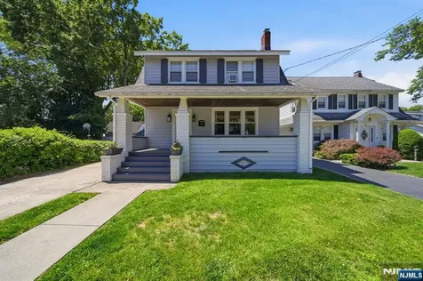 374 Diamond Bridge Avenue Hawthorne NJ 07506